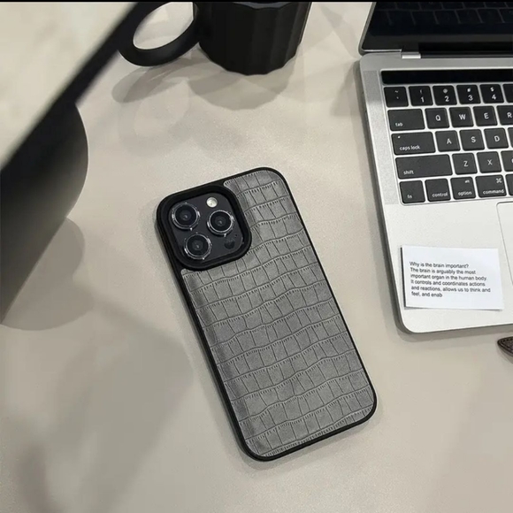 Case For iPhone 15 Pro - WHITE-SALE - Picture 3 of 8